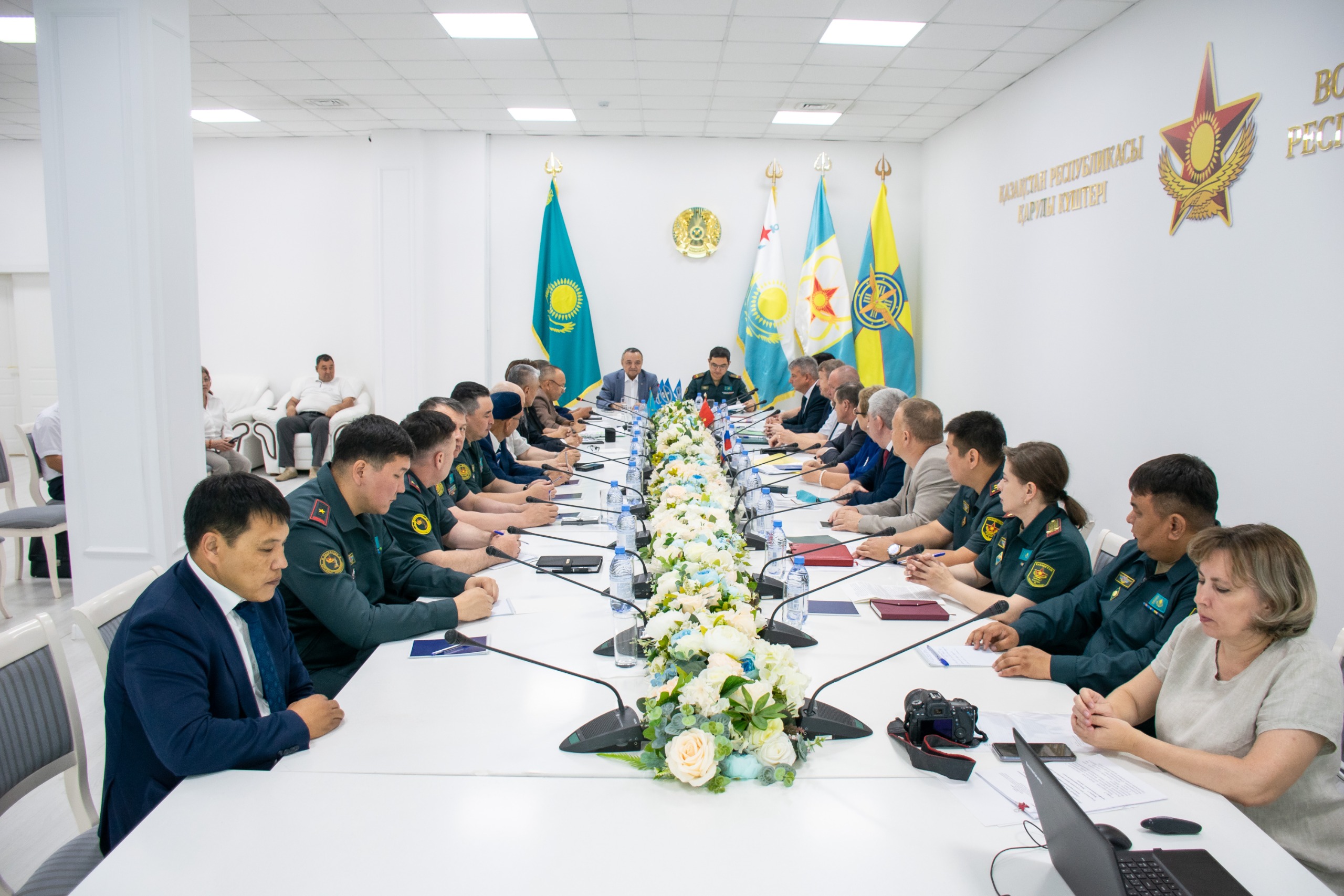 Профсоюзы стран МОП обменялись опытом соцпартнёрства в оборонной отрасли